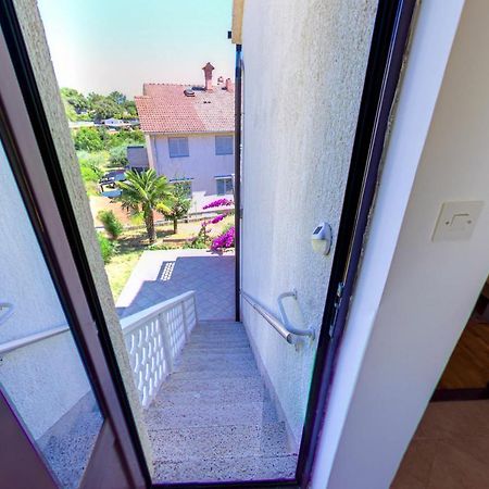 Apartmani Katica Krk Island Bagian luar foto